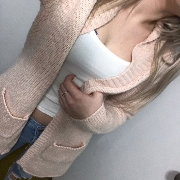 Cardigan - Picture 1 of 3